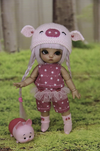 Ms Piggy Outfit for Pukifee and Pukipuki