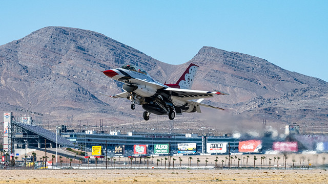 Jared Isaacman's flight with U.S.A.F. Thunderbirds