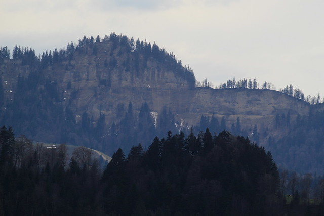 Napfflue ( LU - 1`366 m ) und Eiflue ( LU - 1`286 - Nagelfluh Felswand ) unterhalb vom Napf im Napfbergland der Emmentaler Alpen - Alps bei Luthern im Kanton Luzern der Schweiz