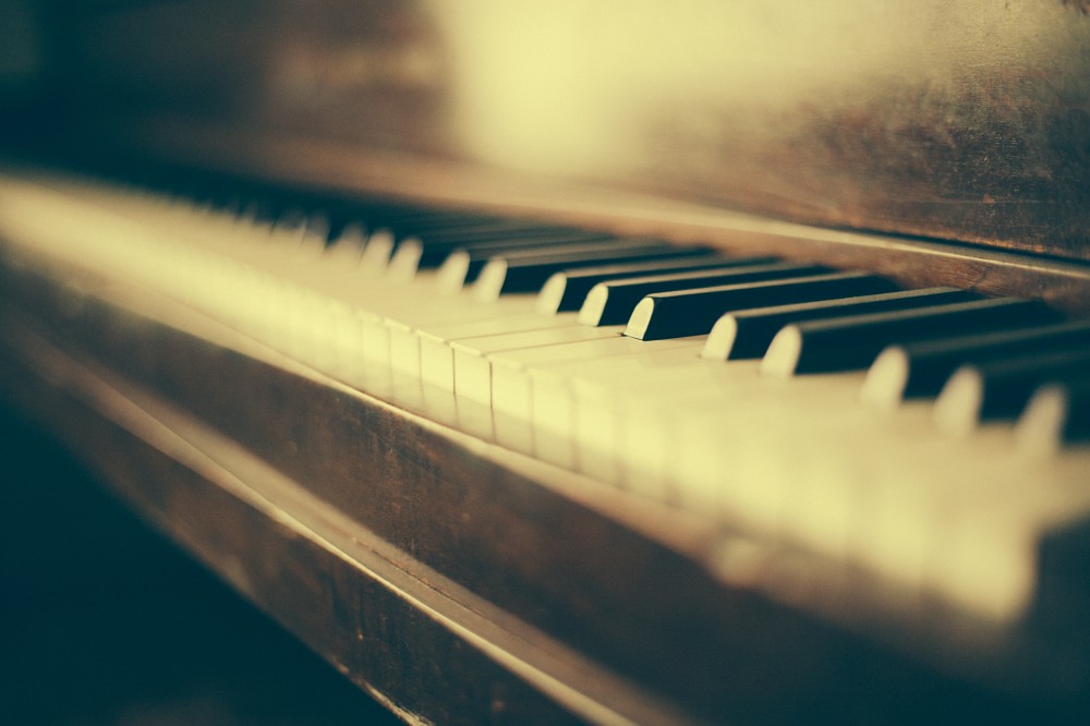 dramatic image of piano keyboard