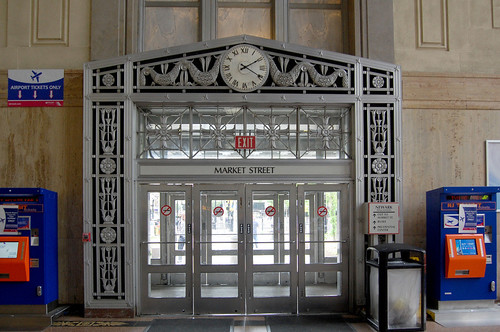 Newark Penn Station  – Doorway