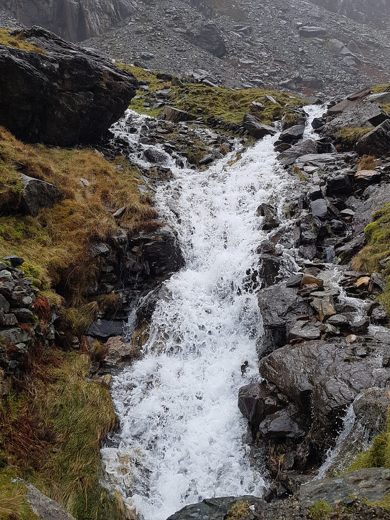 Waterfall in Snowdonia mountains (EXPLORE)