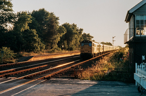31184 31270 class31 melton lane halt signalbox semaphores signals sunset levelcrossing doubleheaded diesel locomotive railways trains sydyoung sydpix
