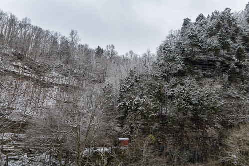Red shack on a snow-fallen gorge by Don Ski, No flooding. Great view.winter campnelsonformation snowfall meanderingcliffs dolomite kentuckypalisa