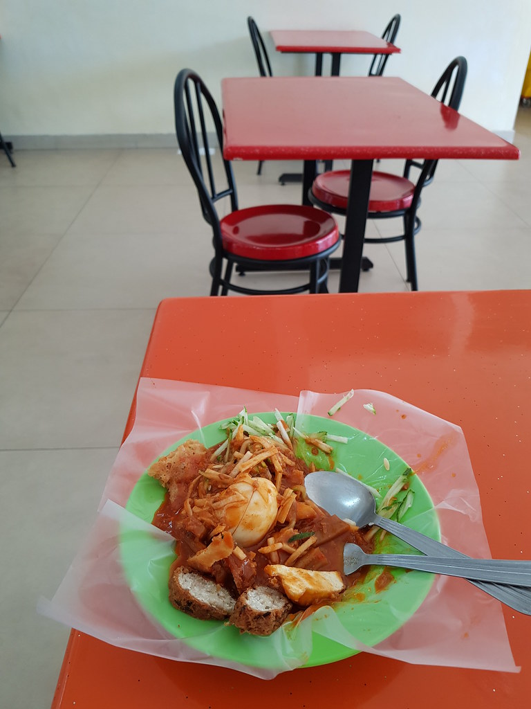 印度“哆雜”配蘇東和熟蛋 Rojak Sotong and Telur rm$6.50 @ Restoran Rojak SS15 Subang Jaya in USJ Heights