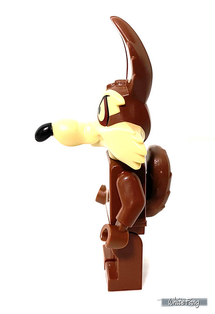 Side view of Wile E. Coyote