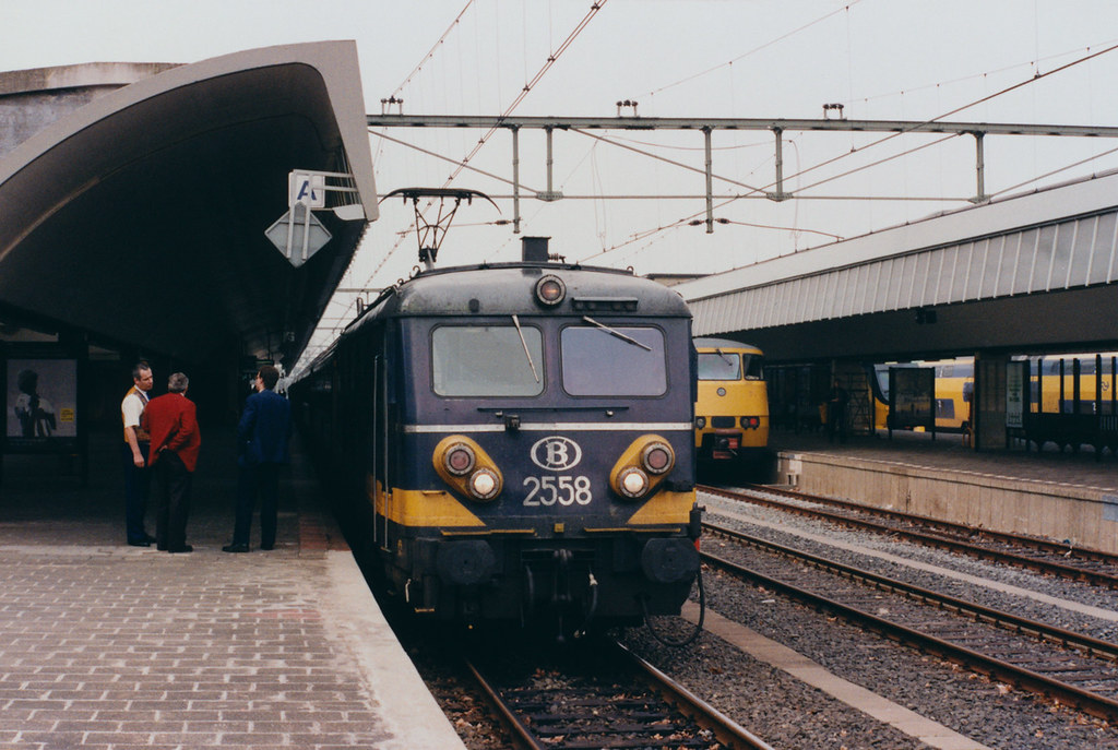 NMBS 2558 in Rotterdam - 7 april 1996