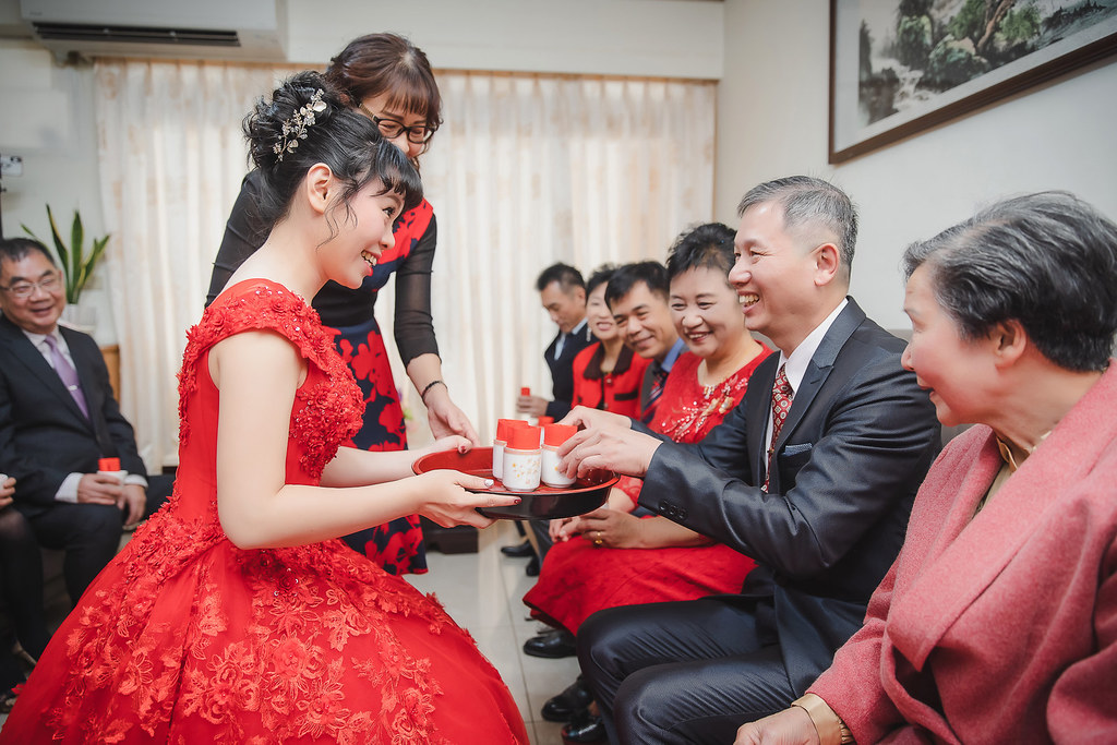 [婚禮攝影]俊弘日嬋 文定儀式@自宅-最專業的團隊完成每場完美婚禮紀錄，拍的不只好更要快! #婚禮紀錄
