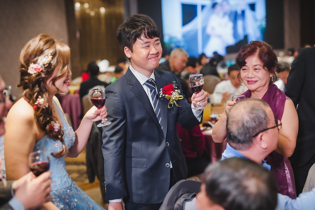 [婚禮攝影]岳錚韋伶 幸福喜宴@新莊晶宴-最專業的團隊完成每場完美婚禮紀錄，拍的不只好更要快! #婚攝
