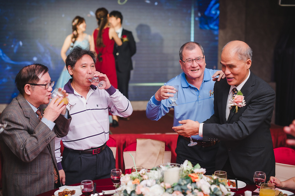 [婚禮攝影]岳錚韋伶 幸福喜宴@新莊晶宴-最專業的團隊完成每場完美婚禮紀錄，拍的不只好更要快! #婚禮紀錄