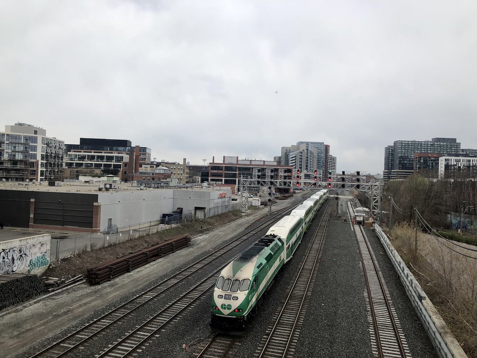 GO Train passed under the King-Liberty Pedestrian/Cycle Bridge