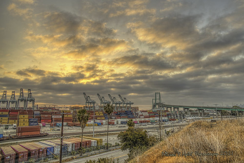 sanpedro bridge vincentthomasbridge california southerncalifornia morning sunrise clouds cloudscape