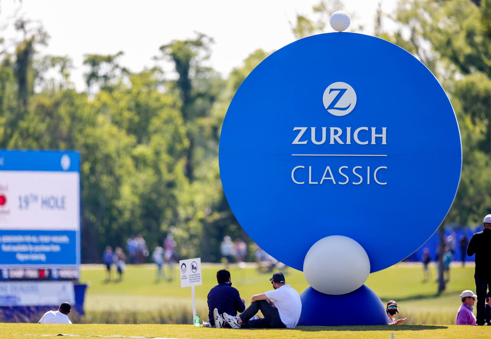 PGA: Zurich Classic of New Orleans - First Round