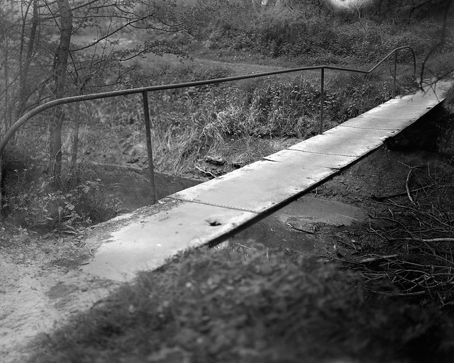 .: Le petit pont rouillé au bord du Cher :.
