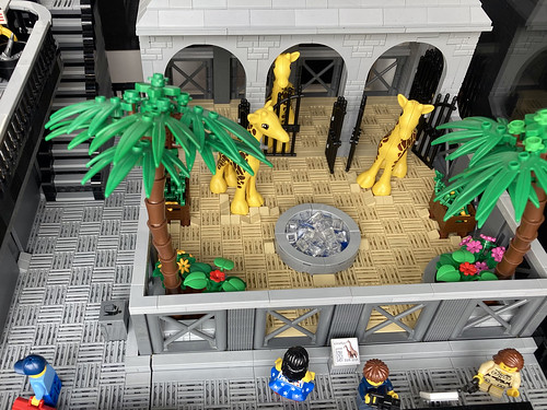 My Lego Zoo 33 Giraffe House