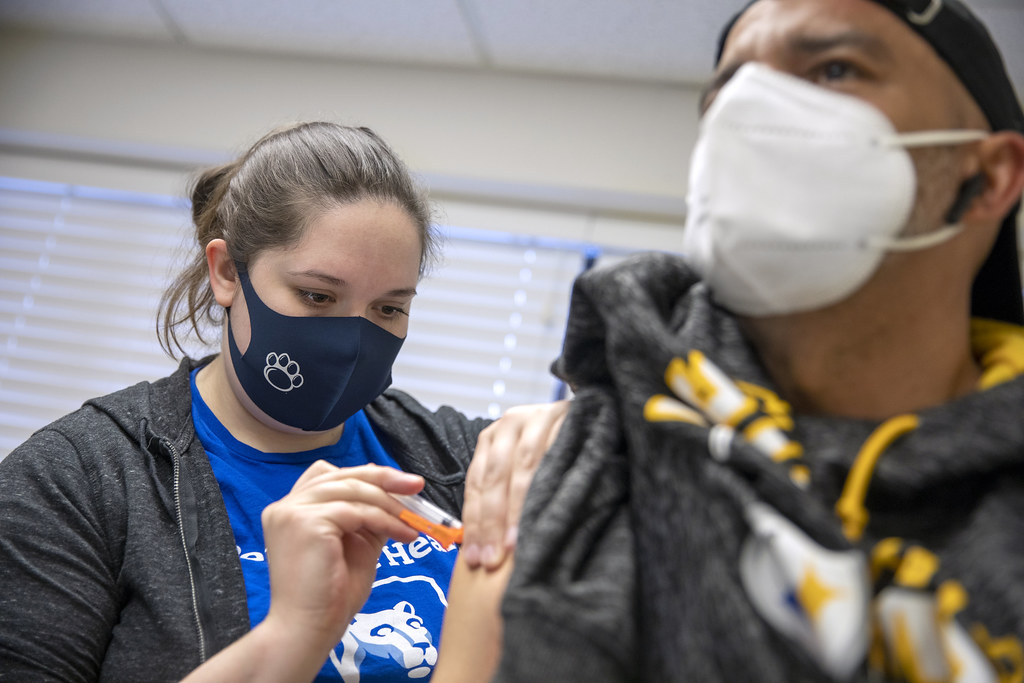 Penn State College of Medicine students help to distribute COVID vaccines
