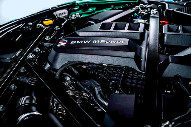 [新聞照片九]全新BMW M3 Competition與M4 Competition 擁有BMW M GmbH全面升級調校的全新世代M動力心臟 ，打造出BMW史上最強直列六缸引擎。
