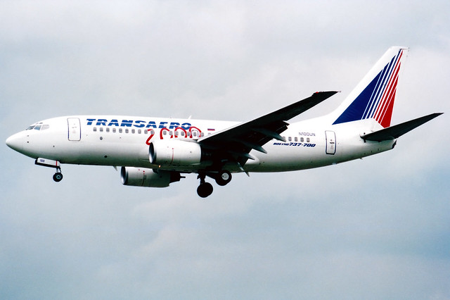 Transaero | Boeing 737-700 | N100UN | London Heathrow