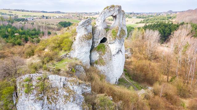 Okiennik Wielki - Window Rocks - Jura