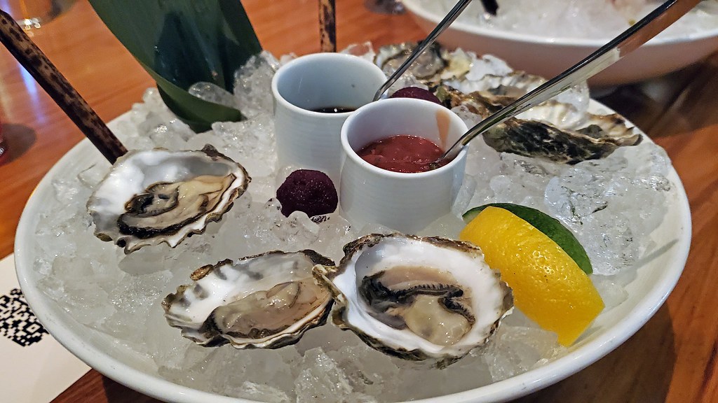 Market oysters