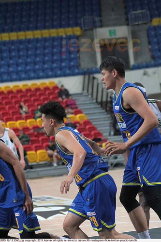 2019-12-15 5360 SBL Basketball - Yulon vs Taiwan Beer | by Jezevec40 (formerly Badger 23)