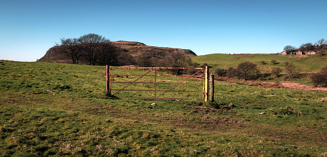 Gate, Walls Hill, Howwood, Renfrewshire, Scotland, UK