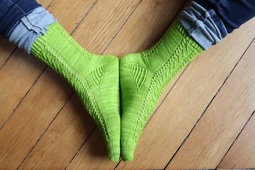 Twist Spring socks
