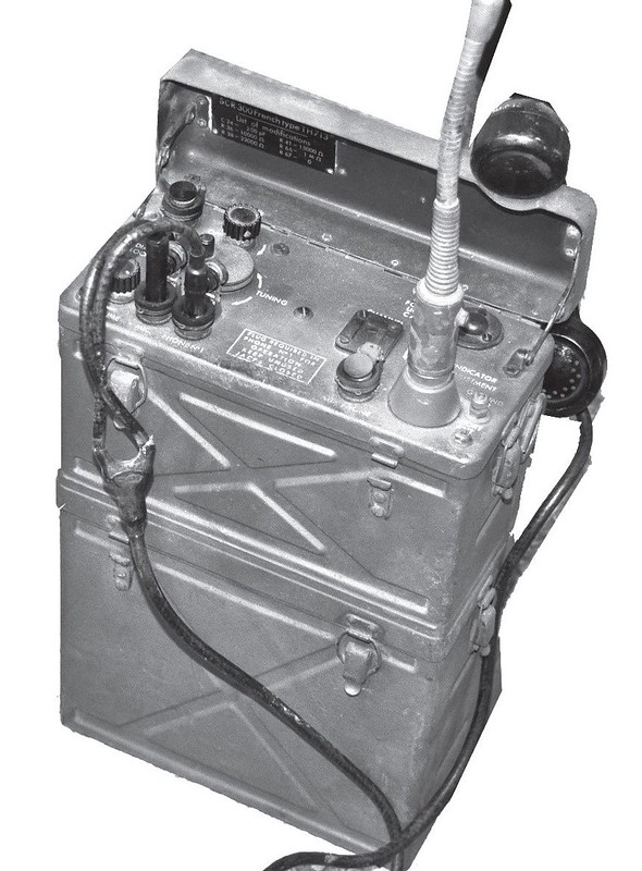 Radio-SCR-300-70y-1