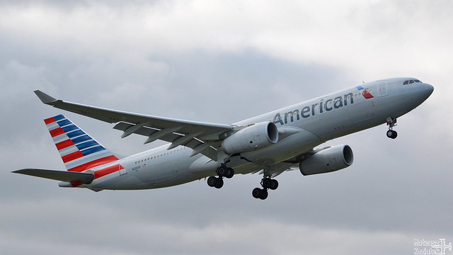 American Airlines 🇺🇸 Airbus A330-200 N285AY