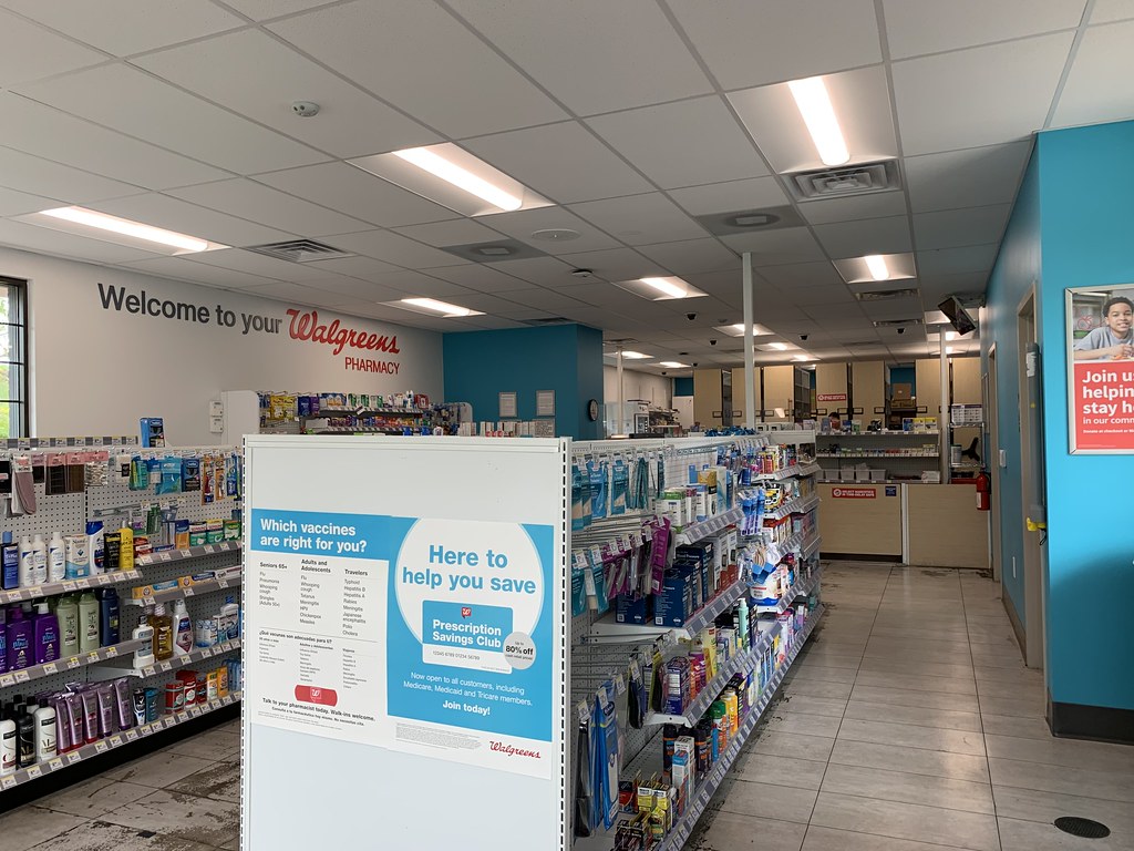 Walgreens interior | Walgreens #17288 (2,311 square feet) 51… | Flickr