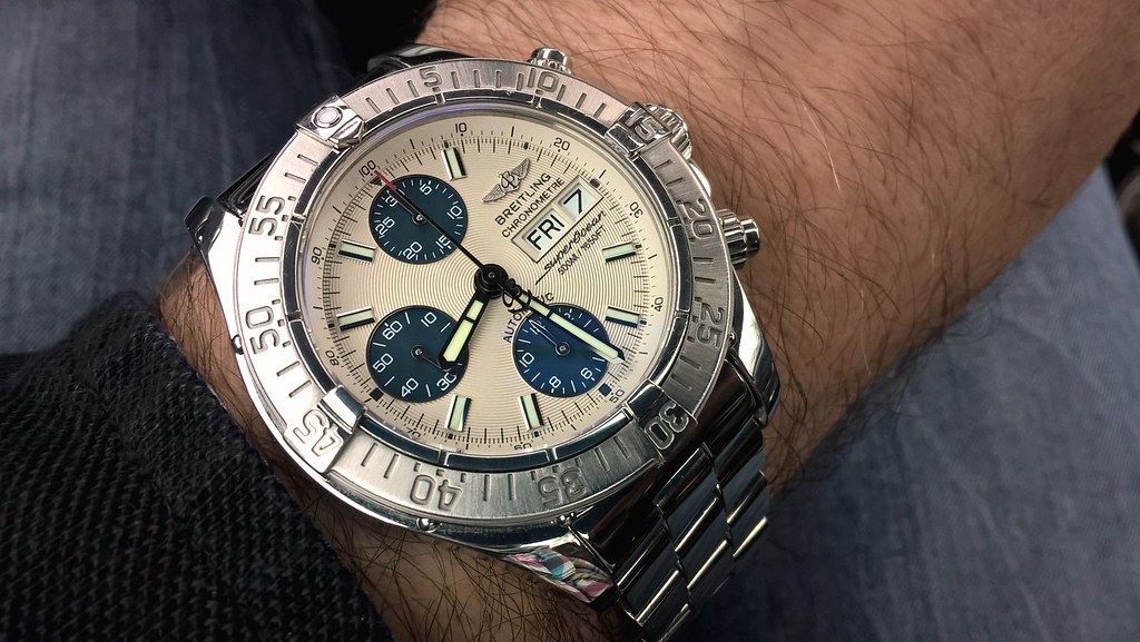*** La Breitling du jour - tome XIII *** - Page 5 51162901567_240004c080_b