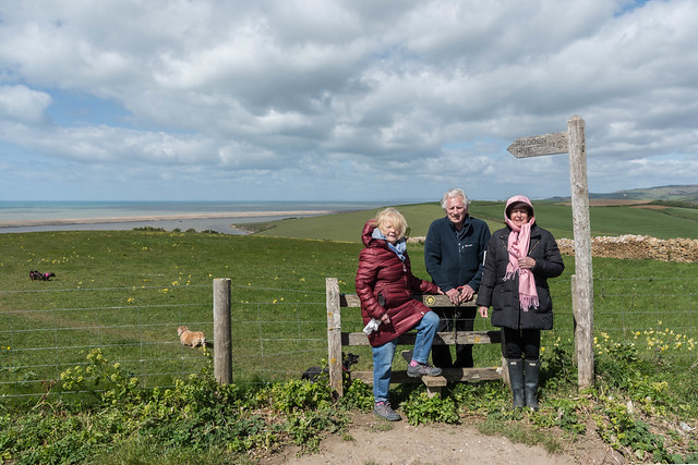Caroline, Anthony and Sue, Walk to Chesil Beach, Dorset