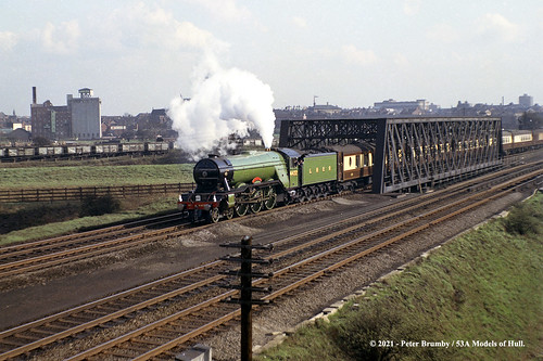 britishrailways gresley lner a3 462 4472 flyingscotsman preserved steam passenger doncaster southyorkshire train railway locomotive railroad
