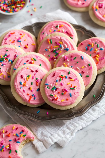 soft-sugar-cookies-5 (1)