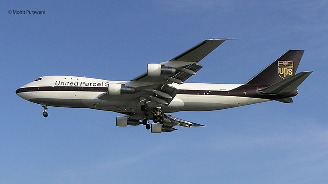 United Parcel Service (5X-UPS) / 747-123(SF) / N672UP / 05-16-2004 / HKG