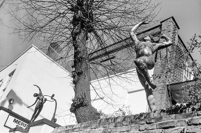 Heath St, Hampstead, Camden, 1990, 90-4f-62