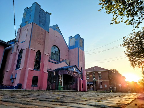 Cotton Candy Sunrise by mykmcgrane, The legendary Paradise Missionary Baptist Church turns 99 years old this year.
1112 E Scott St, Ta