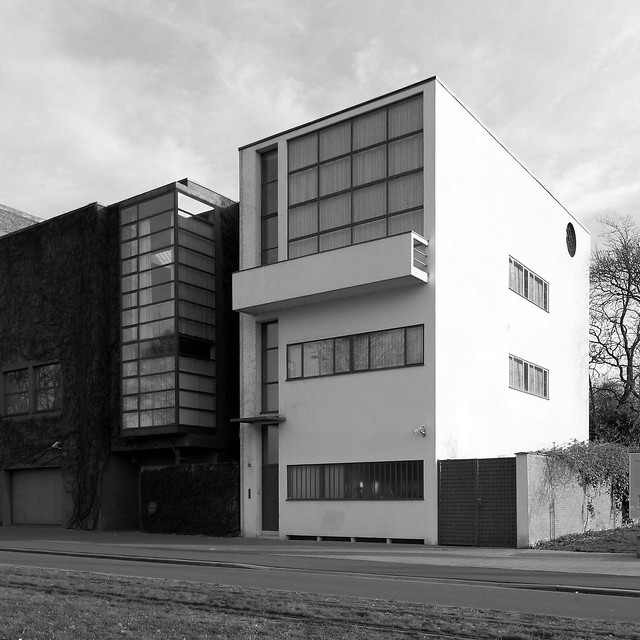 IMG_0292bw  Maison Guiette by Le Corbusier
