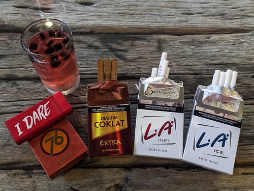 Rokok De Java ROKOK DJARUM | Empat jenis rokok kretek dari Djarum Kudus. | Rokok ...