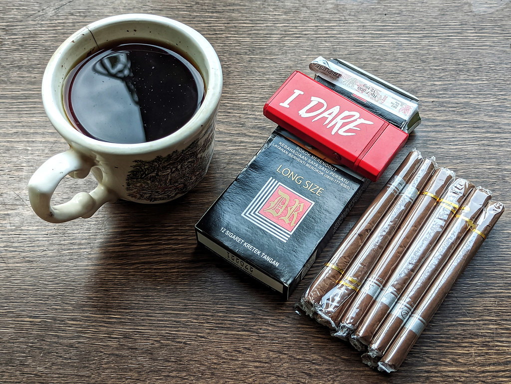 ROKOK DR LONG SIZE | Rokok kretek DR Long Size dari pabrikan… | Flickr