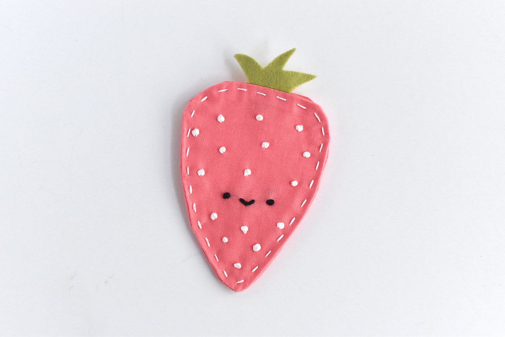 Strawberry Scissor Case Sewing Tutorial