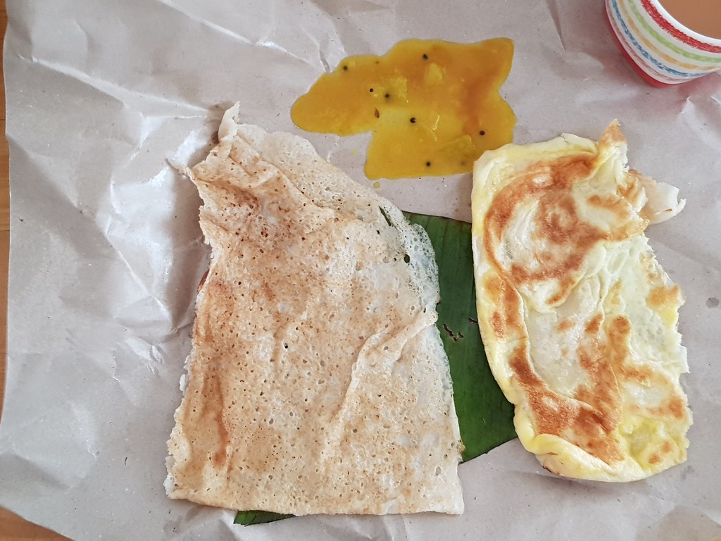 印度蛋煎餅 Roti Telur rm$2.80 & 印度薄煎餅 Thosai rm$2.30 @ 斯里美祿餐廳 Restoran Sri Melur USJ17