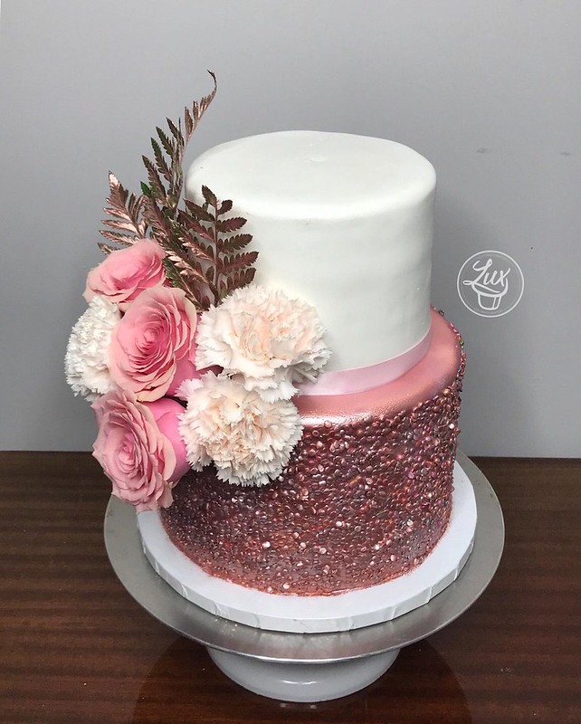 Cake by Lux Cakes