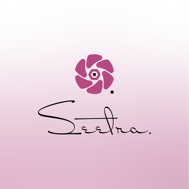 Seetra. Poses and Photography Logo