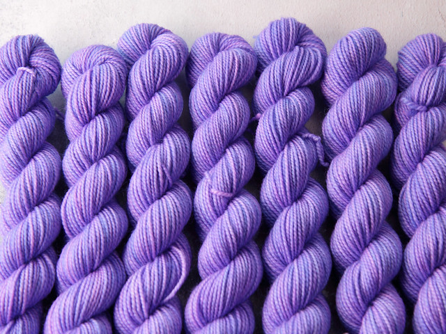 Favourite Sock Minis – pure Merino wool superwash 4 ply / fingering hand dyed yarn 20g miniskeins – ‘Ultra Violet’