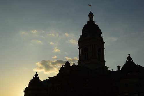 Sunset near the courthouse by radargeek, evansville in indiana 2021 aprl architecture courthouse sunset american flag vanderburghcountycourth