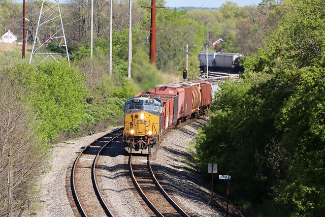 Westbound manifest snaking out of the yard at Portage