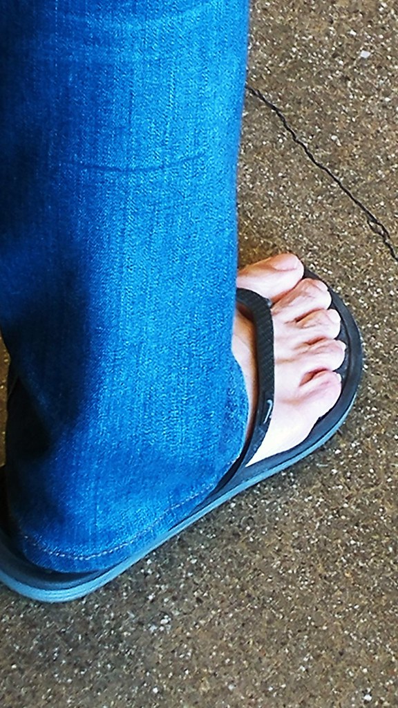 Mature Asian feet!! | Pick Broc | Flickr