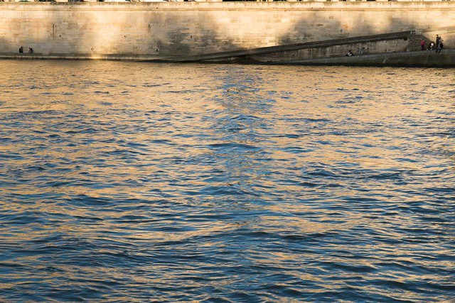 Réflexion et ombres La Seine