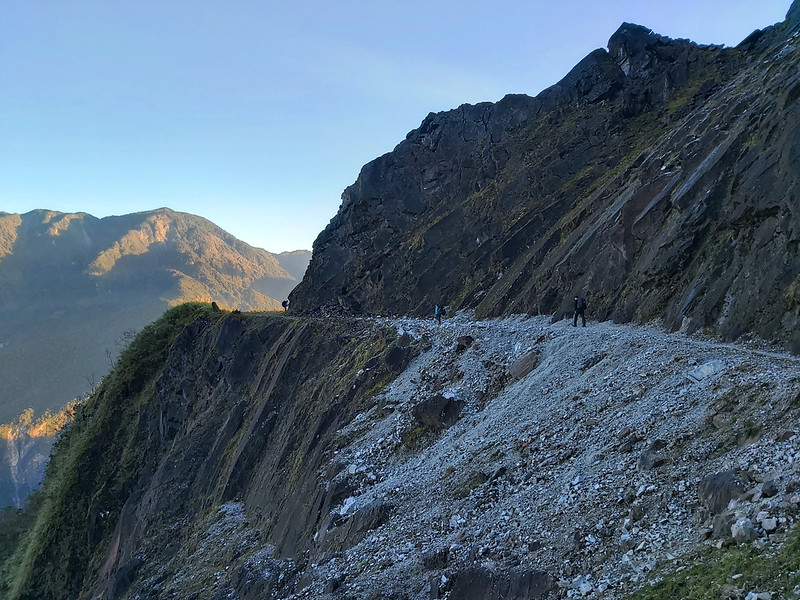 100 Peaks in Taiwan: Mt. Liushun and Qicai Lake, 100 km hike, day 4